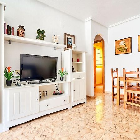 Espanhouse David 2 Bedroom Apartment Torrevieja With Pool Екстер'єр фото
